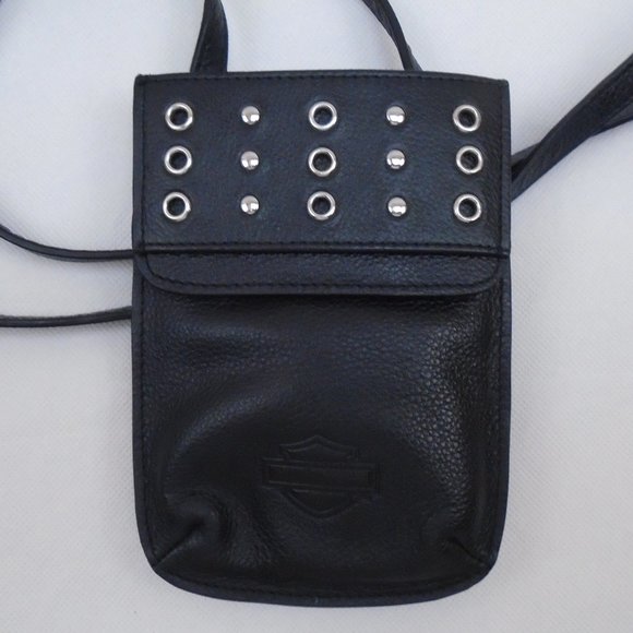 HARLEY DAVIDSON EASY GO CROSSBODY STUD BAG WOMEN BIKER LEATHER PURSE FC - Picture 1 of 8